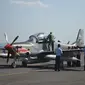 Super Tucano saat tiba di Abdurahman Saleh Malang pada 26 September 2014 (Zainul Arifin/Liputan6.com)