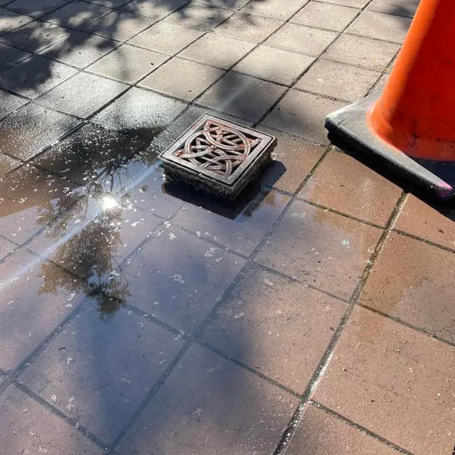 6 Bentuk Arsitektur Tak Sesuai dengan Aslinya Ini Nyeleneh Banget