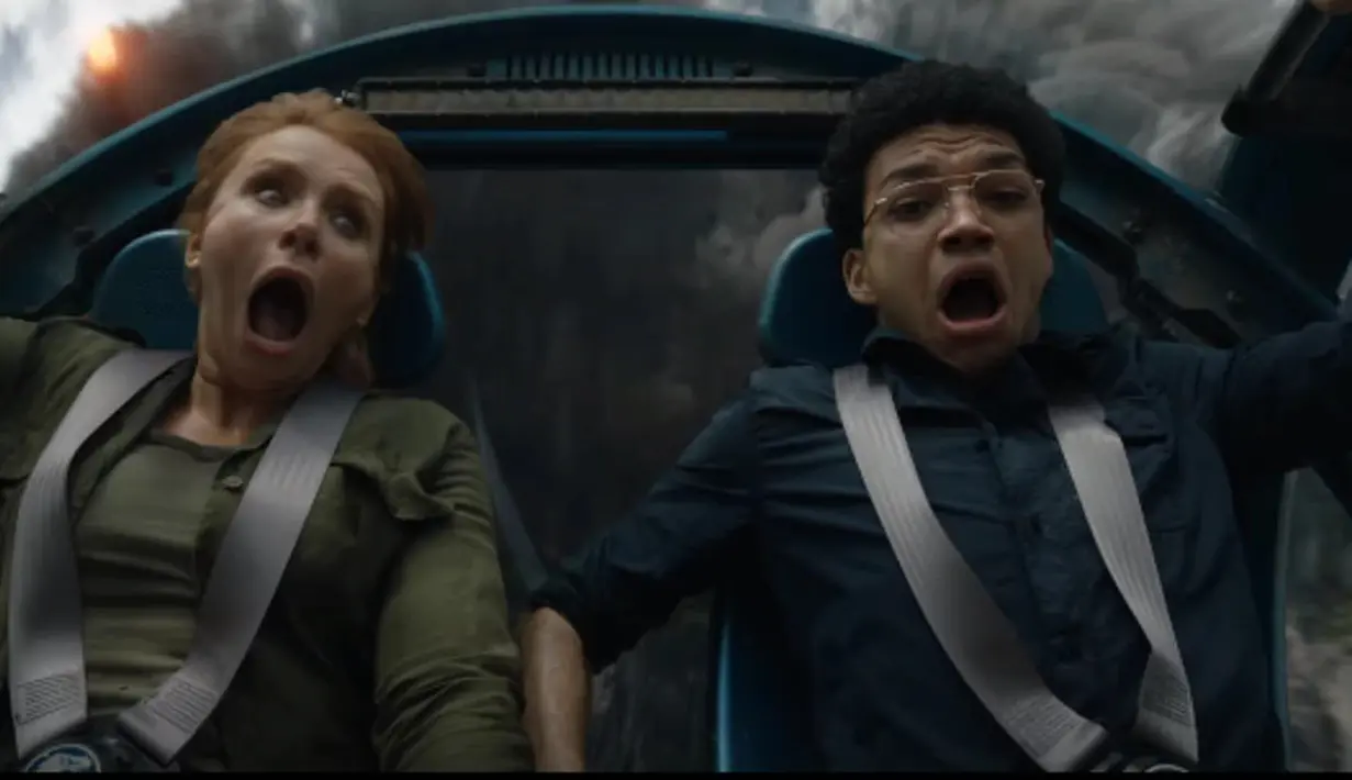 Di Indonesia sendiri, Jurassic World menghasilkan hampir Rp14 M di malam pembukaannya. (Hindustan Times)