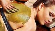 Ritual Mandi ala Keraton Yogyakarta dengan Aroma Lulur Teh yang Menenangkan
