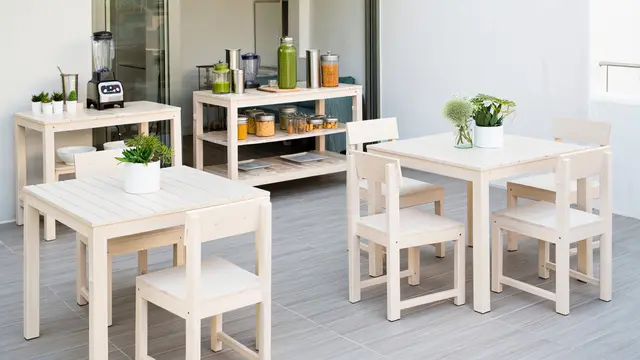 Desain Warung Es Jus di Teras Rumah