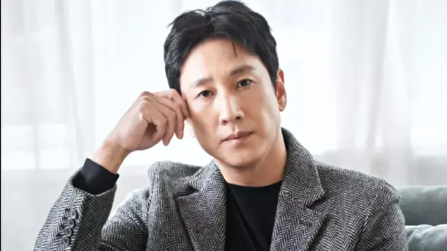 Aktor Lee Sun Gyun meninggal dunia. [Foto: Soompi]