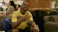 Hilton Moreira Lupakan Memori Kelam dengan Ismed Sofyan