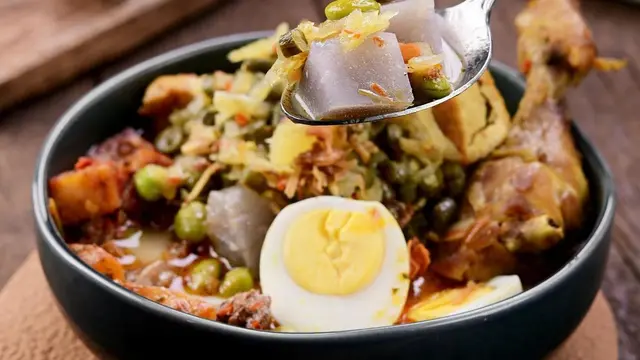 Lontong Cap Go Meh