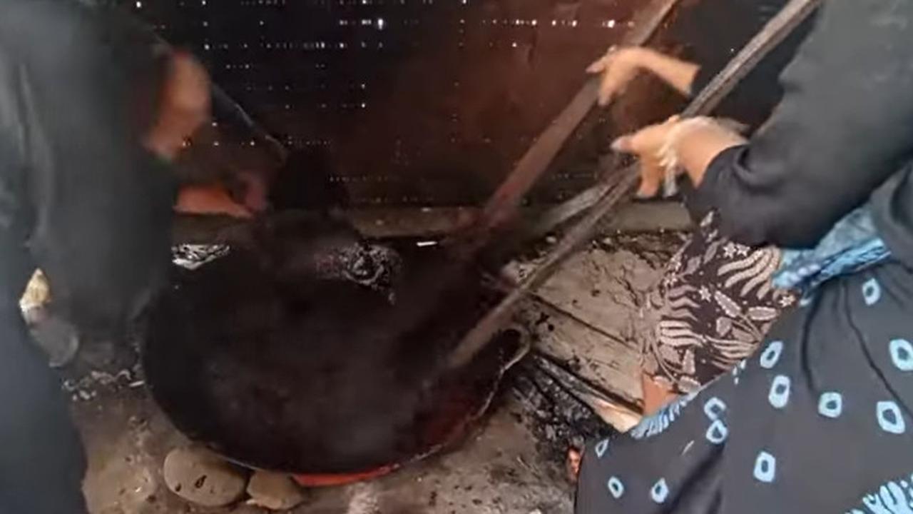 Proses pembuatan wajik khas Baduy
