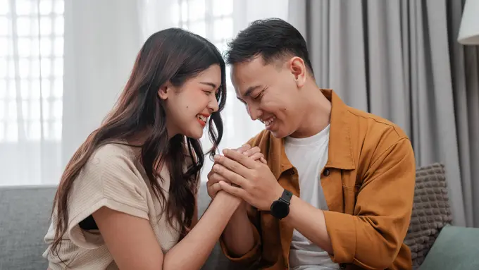 couple oktober serasi karier