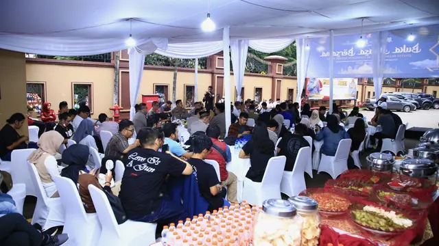 Humas Polri menggelar bukber bersama wartawan di Mabes Polri, Kamis (18/3/2024).
