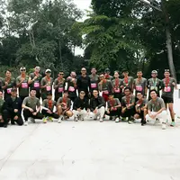 Menyatukan pelari dari berbagai kalangan dalam wadah Kahf Brotherhood untuk mewujudkan tujuan bersama.