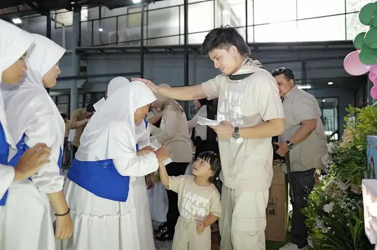 6 Momen Ultah Ameena ke-3 Tahun, Undang Anak Panti Asuhan hingga Kumpul Keluarga