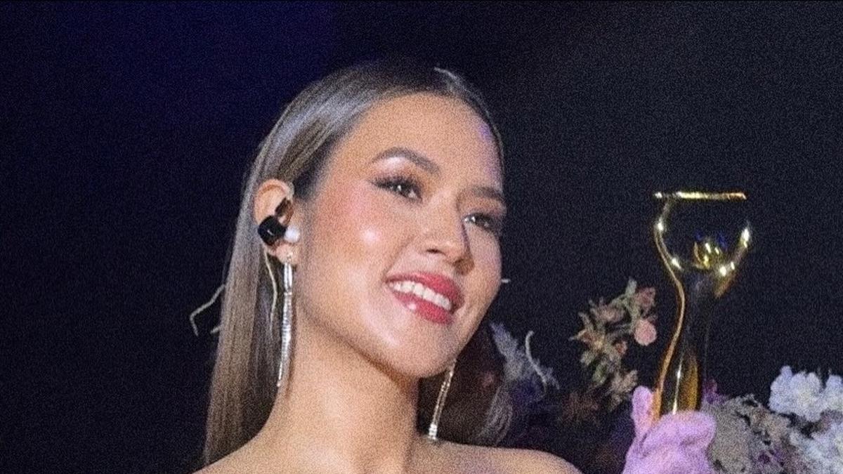 Pesona Raisa Makin Bersinar dengan Gaun Pastel di AMI Awards 2025, Raih Penghargaan Artis Solo Wanita Terbaik