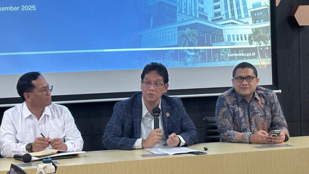 Industri Tekstil Tertekan dan Banyak PHK Karyawan, Menkeu Purbaya Ungkap Akar Masalah dan Solusinya