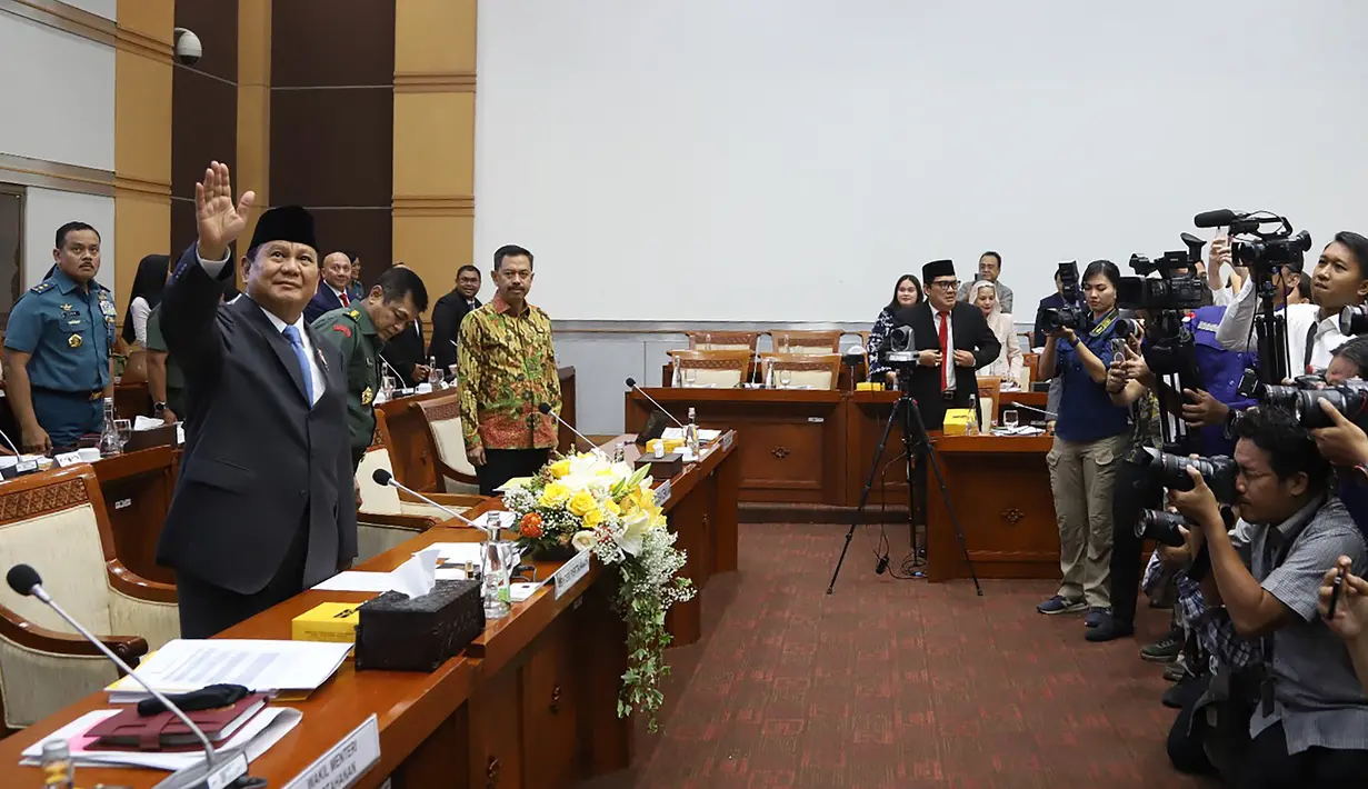 Ketua Komisi I DPR RI, Meutya Hafid mengaku bangga dengan capaian Prabowo selama ini. (merdeka.com/Arie Basuki)