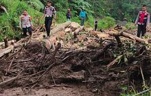 FOTO: Banjir Bandang Terjang Mauponggo, 6 Korban Jiwa dan 4 Warga Hilang