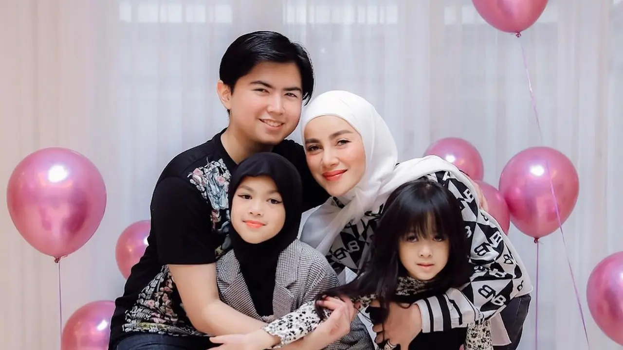 Olla Ramlan dan Aufar Hutapea
