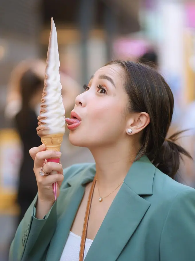 Inspirasi Makeup Simple Nagita Slavina yang Cantik Natural Selama di Korea Selatan