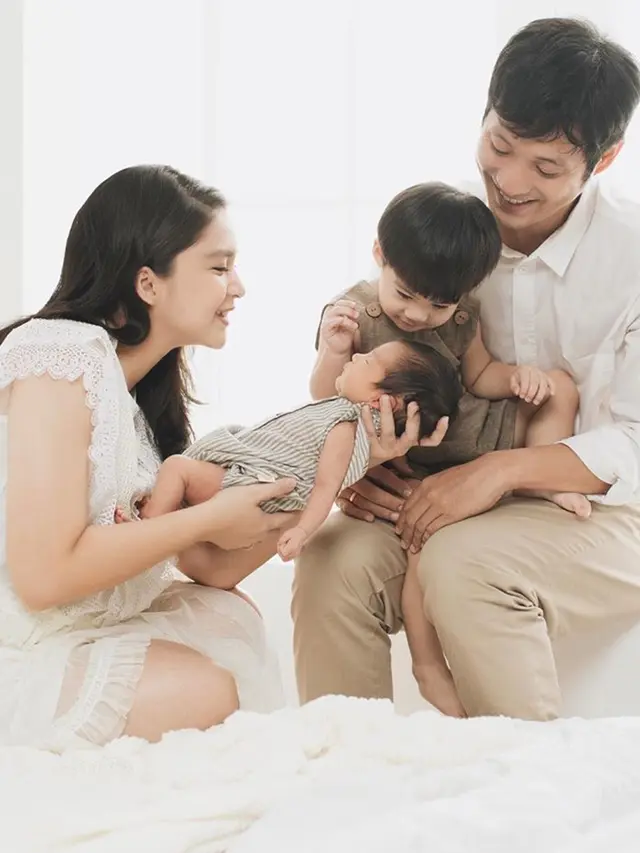 Putri Titian dan Junior Liem