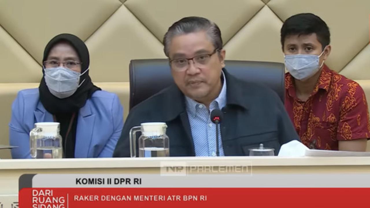 Putusan MK soal Pemilu Dipisah Bikin Runyam, Tak Ada Aturan DPRD Sementara