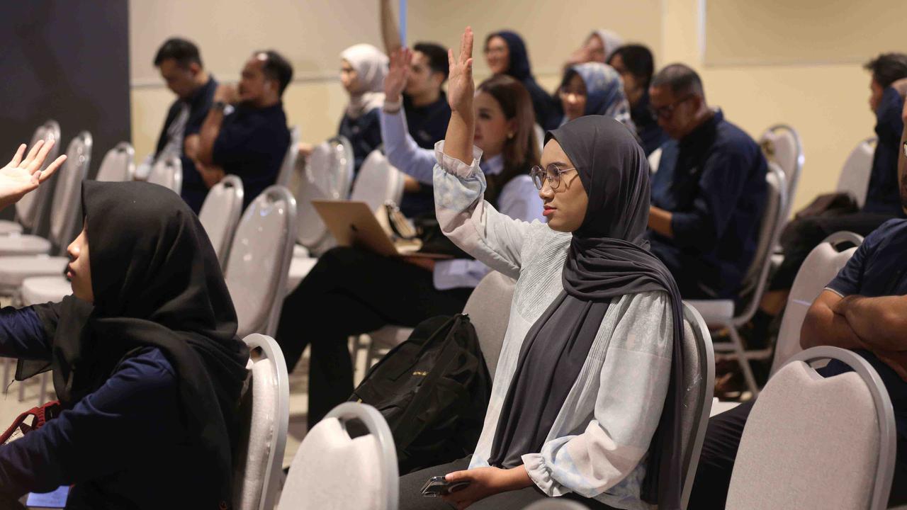 seminar ftui