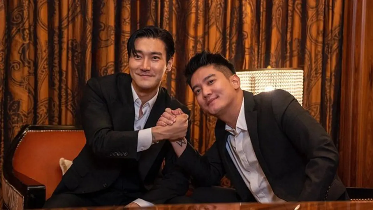 Sering Disebut Kembar, Ini 7 Momen Kebersamaan Boy William dan Siwon Super Junior