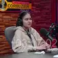 Edelenyi Laura Anna saat menjadi bintang tamu acara podcast Deddy Corbuzier. (Tangkapan Layar YouTube/  Deddy Corbuzier)