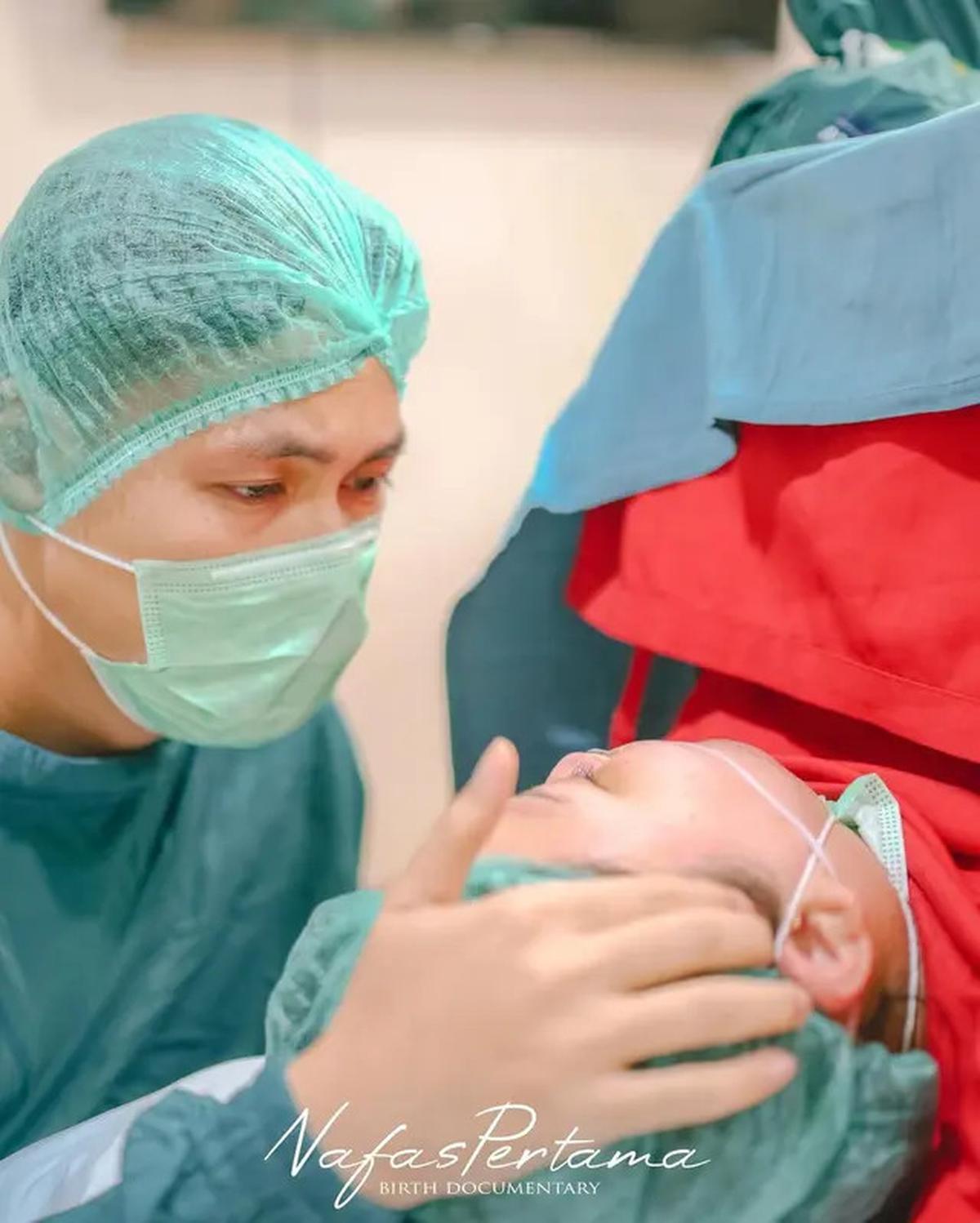 Potret Clarissa Putri Melahirkan Anak Pertama, Perjuangan yang Tidak Akan Dilupakan