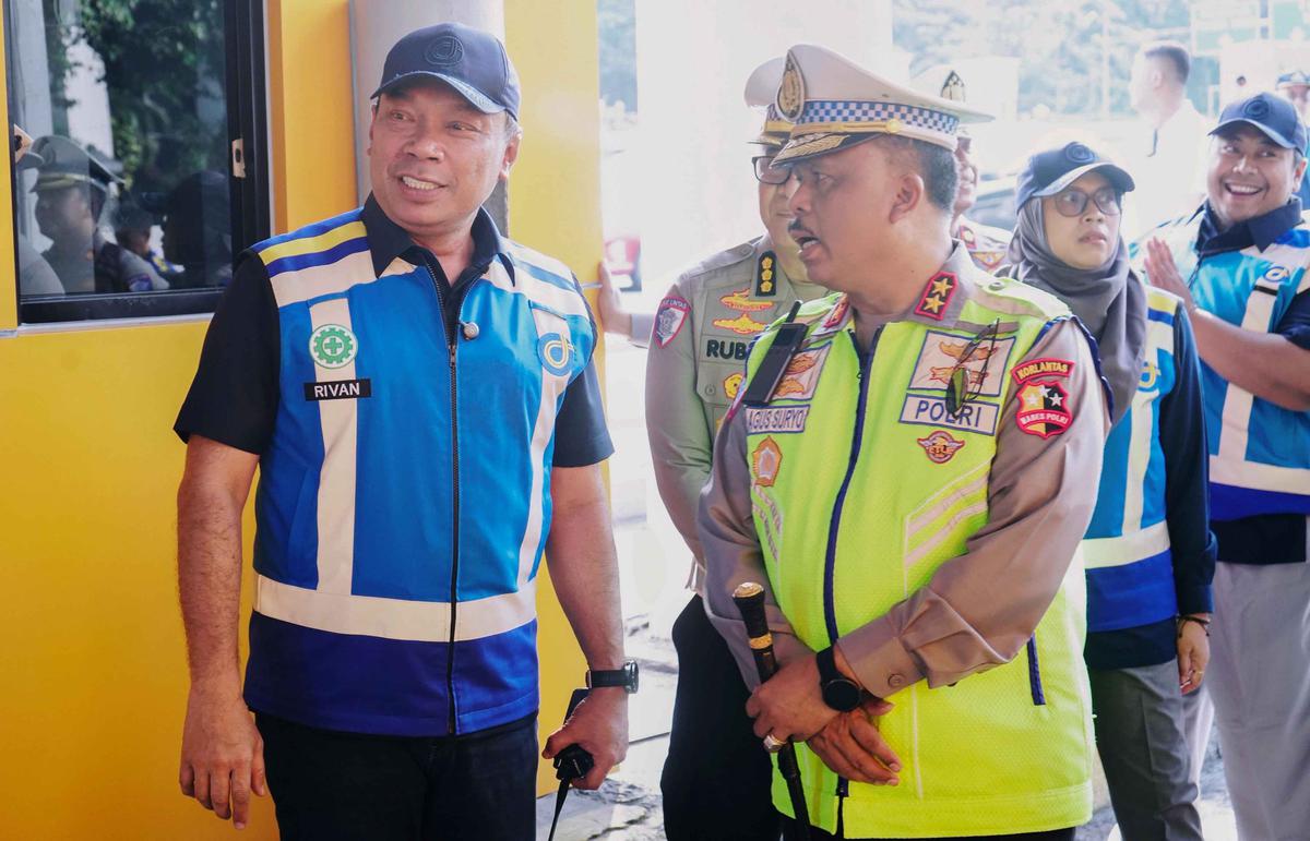 FOTO: Layanan Tol Dalam Kota Kembali Normal, Jasa Marga Pastikan 7 Gerbang Tol Beroperasi Penuh