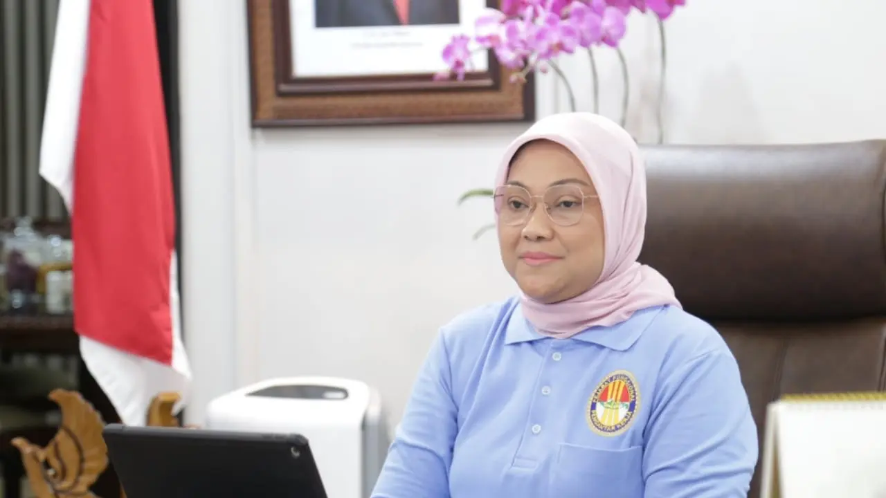 Ida Fauziyah saat membuka sekaligus memberikan arahan dalam acara 'Sinergitas Pengantar Kerja Pusat dalam Era Digitalisasi' di kota Bogor