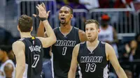Miami Heat menelan kekalahan saat berhadapan dengan Milwaukee Bucks pada lanjutan NBA di di American Airlines Arena, Miami, Rabu (20/1/2016) pagi WIB. (EPA/Erik S. Lesser)