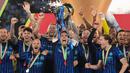 Juara Coppa Italia ini menjadi gelar kedua Inter Milan setelah memastikan diri sebagai pemenang di Liga Italia musim 2025/2026. (AP Photo/Andrew Medichini)