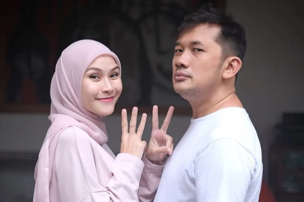[Fimela] Zaskia Adya Mecca Hamil Anak ke-5