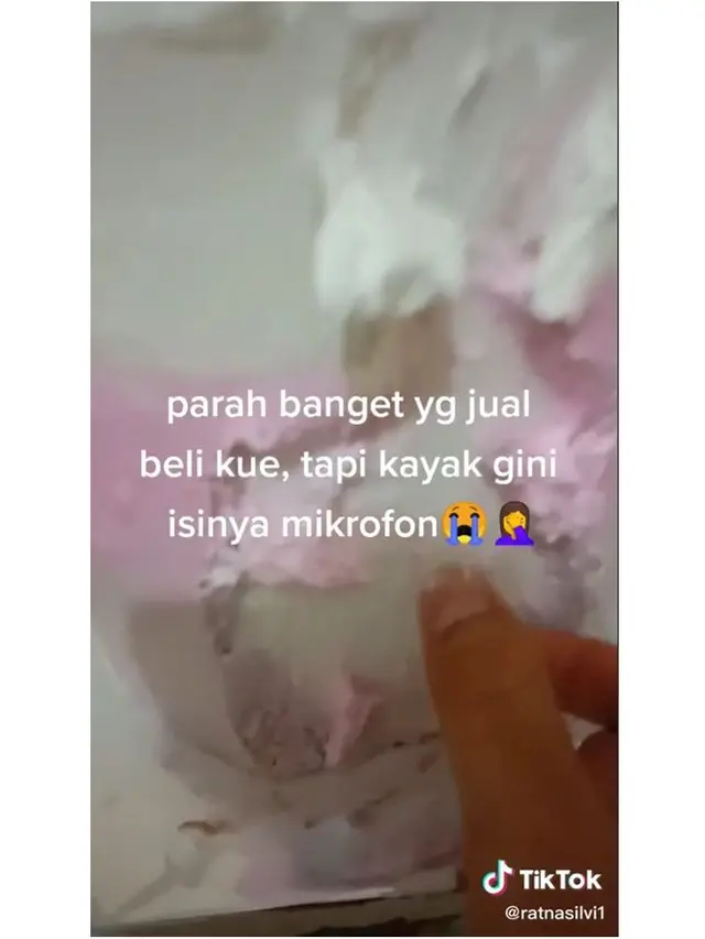 Wanita Ini Kesal Beli Kue Ulang Tahun Isinya Styrofoam, Tak Sesuai Ekspektasi