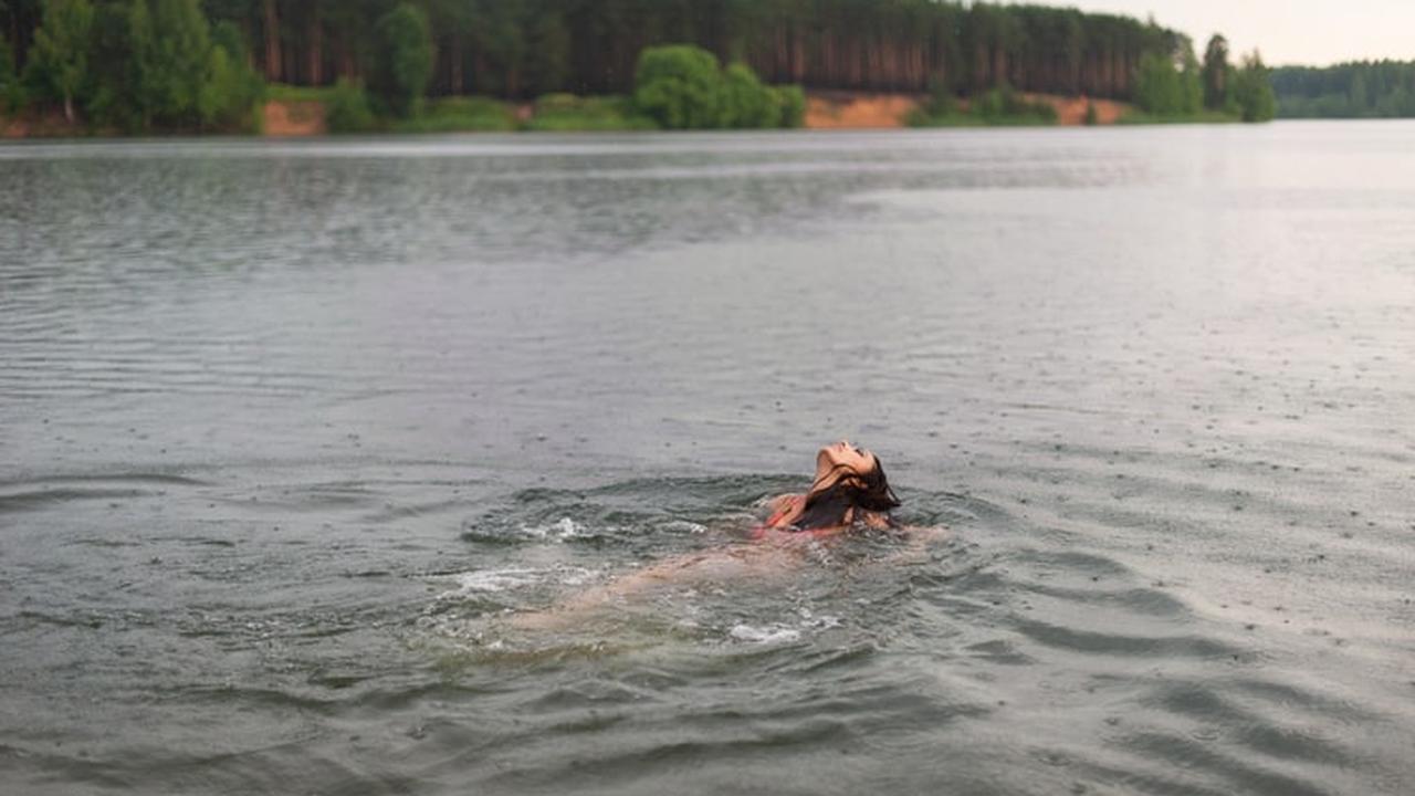 Simak Cara Mengatur Nafas Saat Berenang