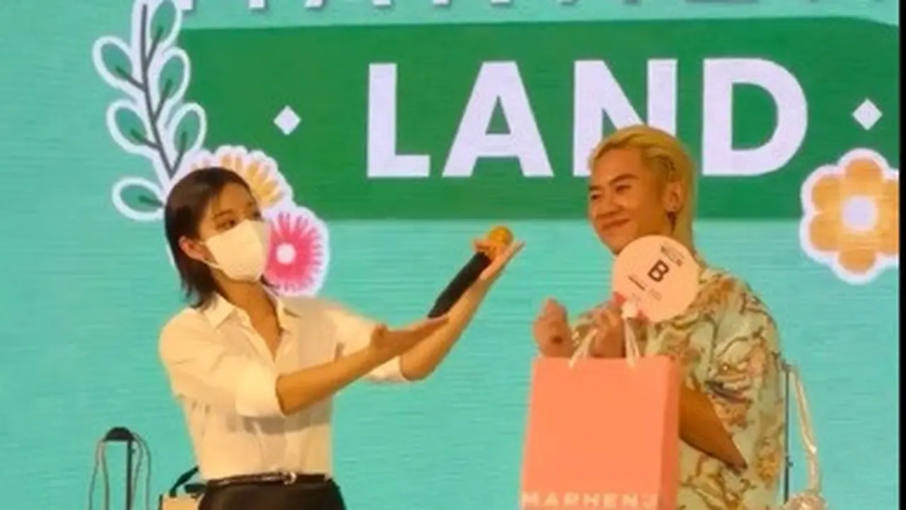 Viral Rafael Perkenalkan Seblak ke Seol In Ah