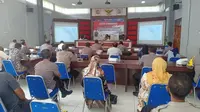 Rapat koordinasi dalam rangka pendistribusian pupuk bersubsidi di Kabupaten Tuban (Liputan6.com/Ahmad Adirin)