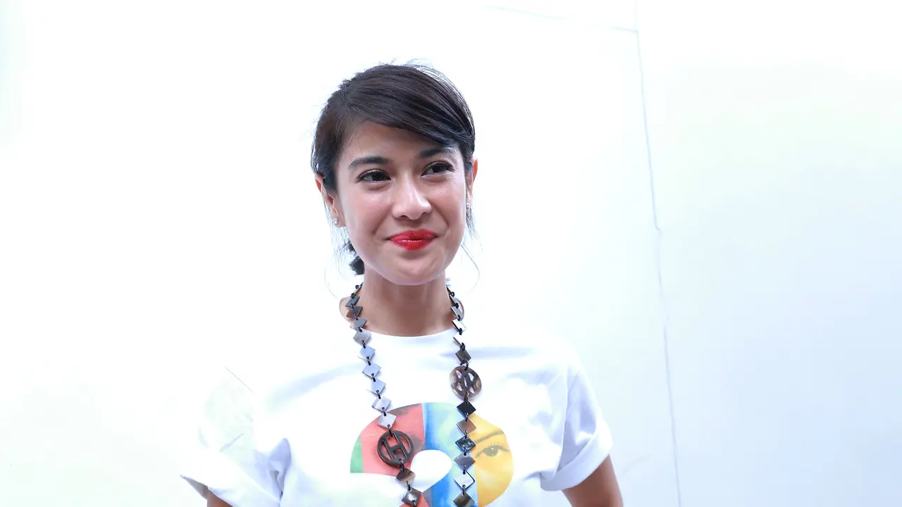 Dian Sastrowardoyo 