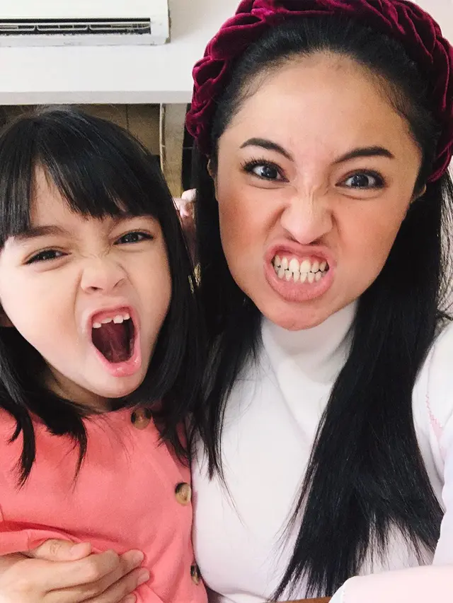 FOTO: Potret Kebersamaan Marshanda dan Sienna Ameerah yang Penuh Kasih Sayang