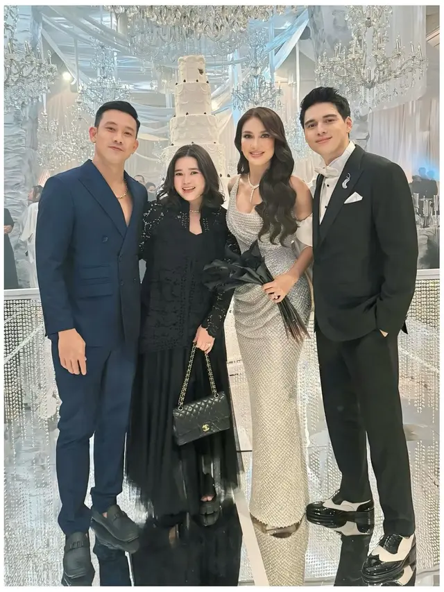 8 Pasangan Seleb yang Hadiri Resepsi Luna Maya dan Maxime Bouttier di Jakarta