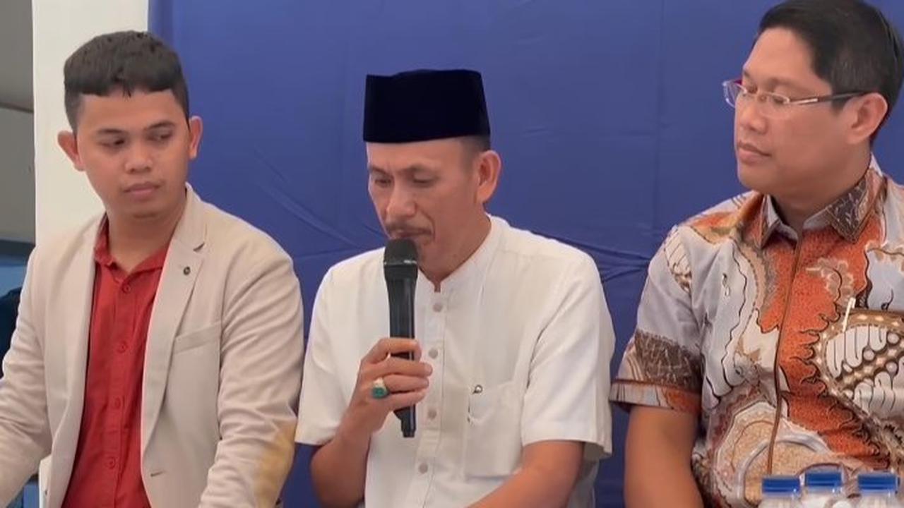Kades Kohod Arsin Jadi Tersangka Pemalsuan SHGB Pagar Laut Tangerang
