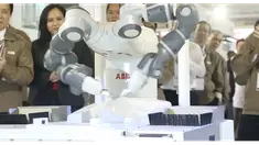 YuMi, Robot yang Bisa Bekerjasama dengan Manusia