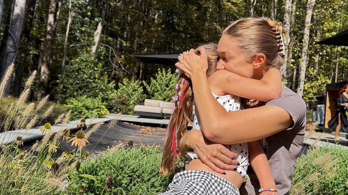 Penampilan Khai Putri Gigi Hadid saat Rayakan Ulang Tahun ke-5, Rambut Pirang Mirip Sang Mamah Curi Perhatian