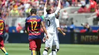 Rooney merayakan gol yang dicetak ke gawang Barcelona (Liputan6.com/AFP)