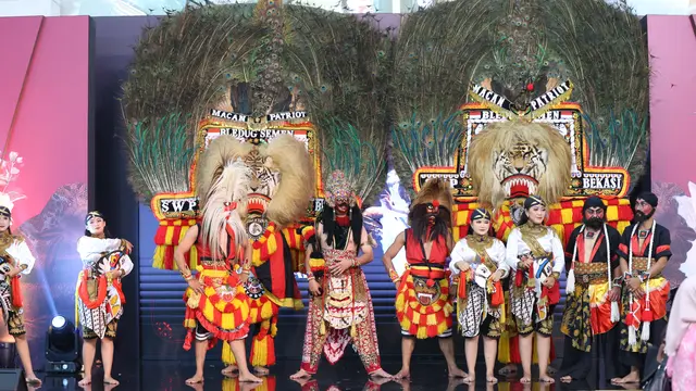 Parade Wastra Nusantara