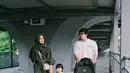 Tak hanya makin proporsional, penampilan Aurel kini juga semakin menawan dan stylish dengan gaya trendy khas anak muda masa kini. [@aurelie.hermansyah].
