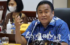 Rachmat Gobel Meninggal Dunia