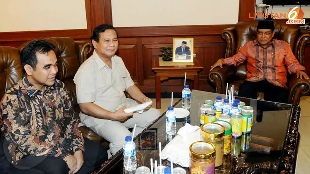 3-prabowo-sowan-pbnu-131218b.jpg