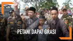 Dua petani Kendal akhirnya dibebaskan setelah mendapat grasi dari Presiden. Sebelumnya, dua petani ini terjerat kasus penyerobotan lahan milik Perhutani.