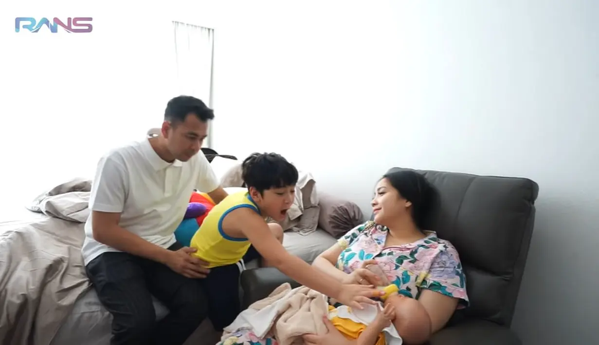 Raffi Ahmad dan Nagita Slavina (Youtube/Rans Entertainment)