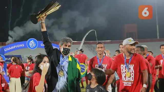 Foto: Gelar Back to Back Bali United Makin Manis dengan Kemenangan atas Persik Kediri di Laga Penutup BRI Liga 1 Musim 2021 / 2022