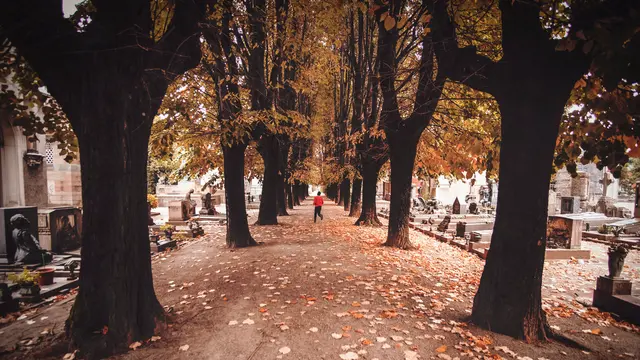 Mimpi Melihat Makam yang Menggambarkan Kekecewaan