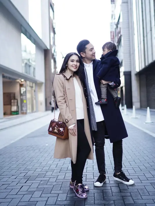 (Instagram/sandradewi88)